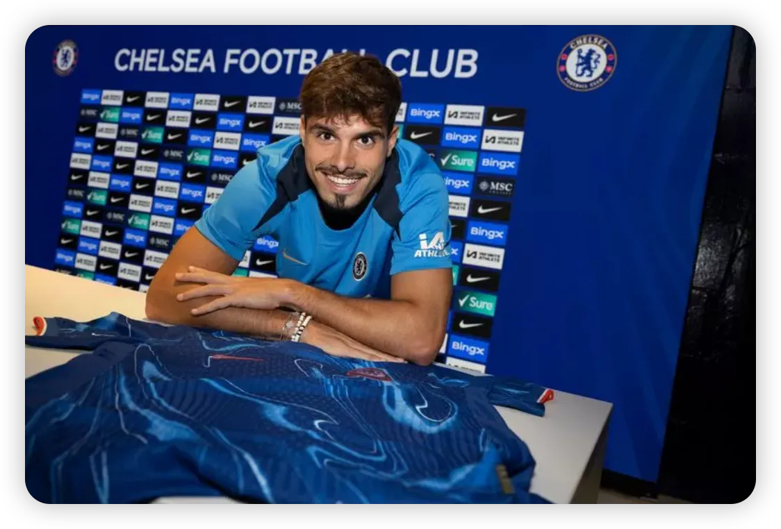 Medical Completed: Neto Set for Stamford Bridge Debut