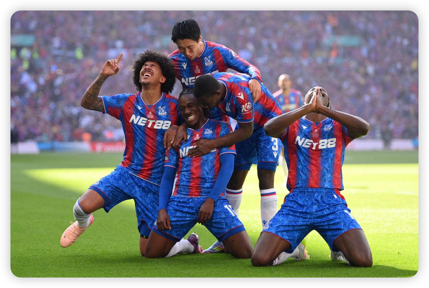 Unpleasant Scenes Overshadow Palace's Victory